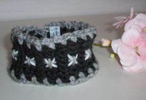 Handvirkat armband