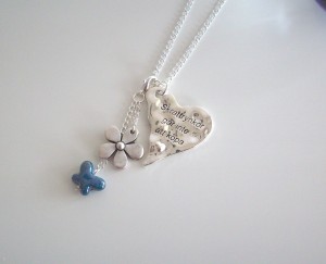 Halsband "Skrattrynkor" - Bild 2