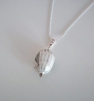 Halsband med uggla - Bild 2