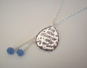 Halsband "Drömmar"
