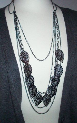 Halsband "Löv"