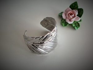 Armband "Löv"