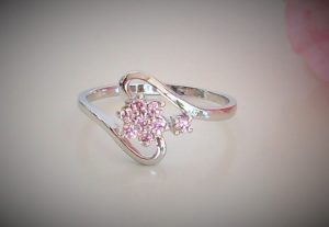 Ring "Liten blomma rosa" (18mm)