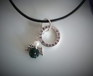 Halsband "Underbar & älskad" - Bild 2