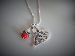 Halsband "Änglar finns"